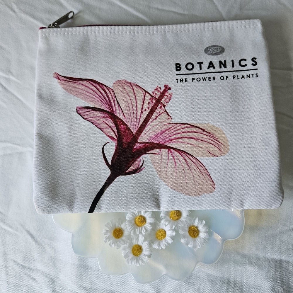 Botanics cosmetic bag